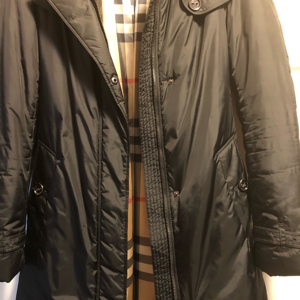 Burberry London coat - Picture 8 of 8